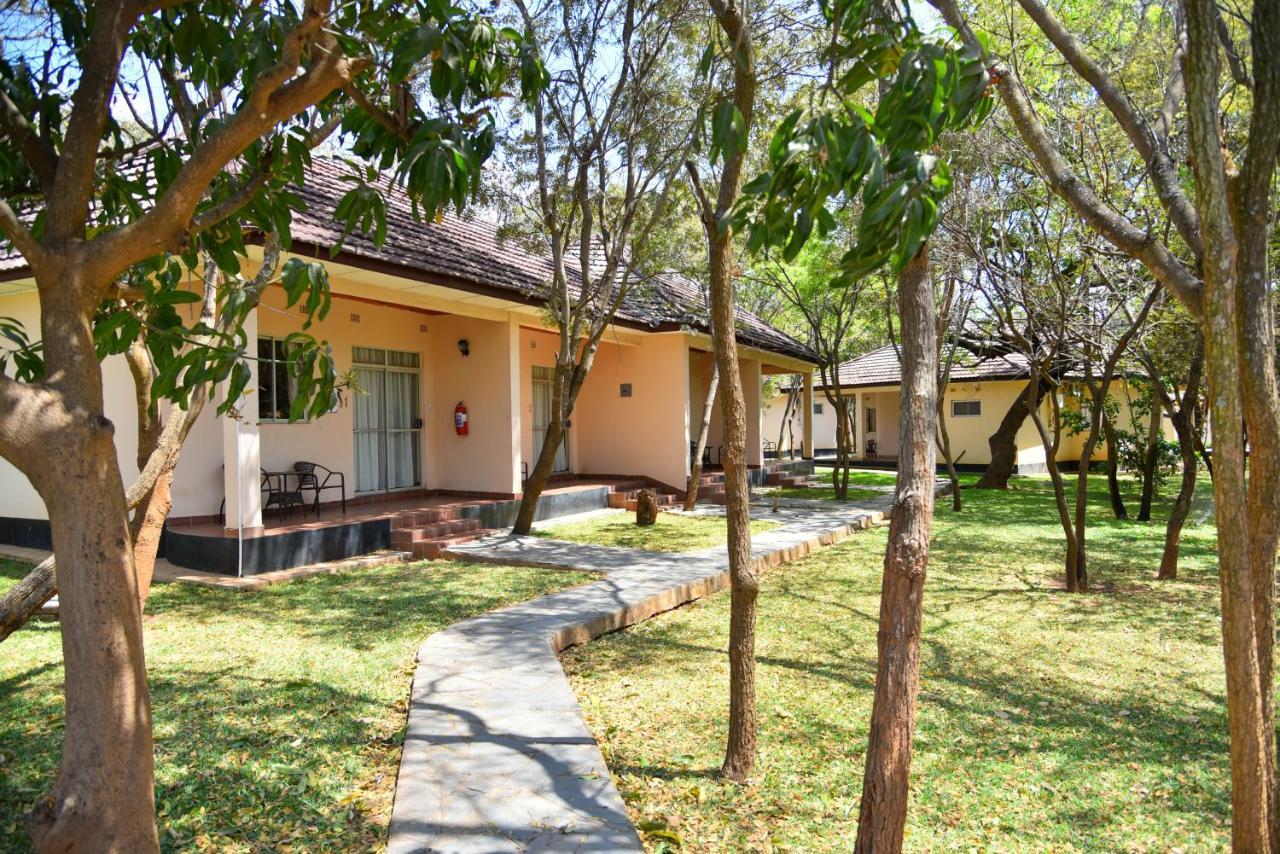 Chamba Valley Exotic Hotel Lusaka Exterior foto